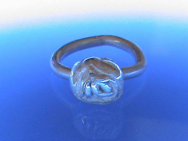 Rose Copy ring